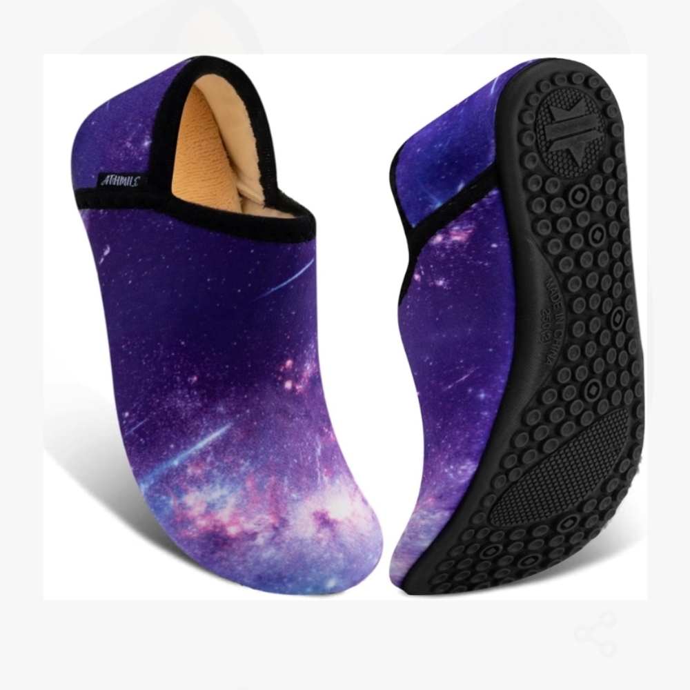 Athmile Galaxy Print Slippers